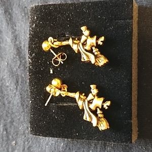 Avon Dangling witch earrings